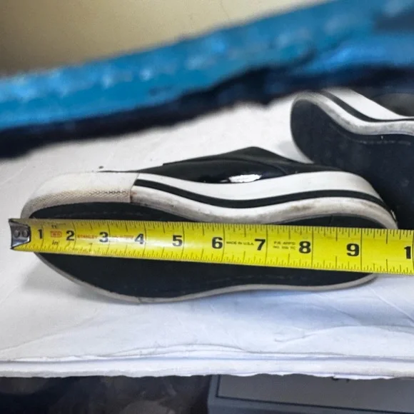 Miu Miu Patent Leather Vernis Rubber Cap Toe Platform Sneakers Flats Shoe Lace 8 - Picture 16 of 16